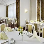 Hotel Mark Meinekestrasse